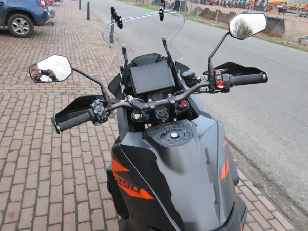 KTM Super Adventure 1290 S - Image 2
