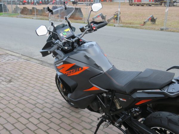 KTM Super Adventure 1290 S - Image 10